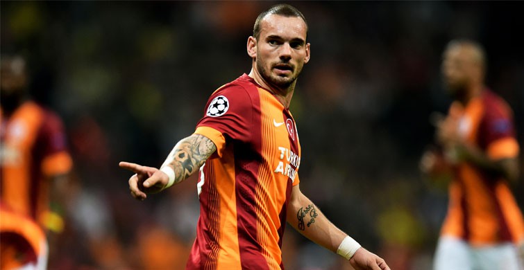 Futbolu bırakan Sneijder'den transfer açıklaması!