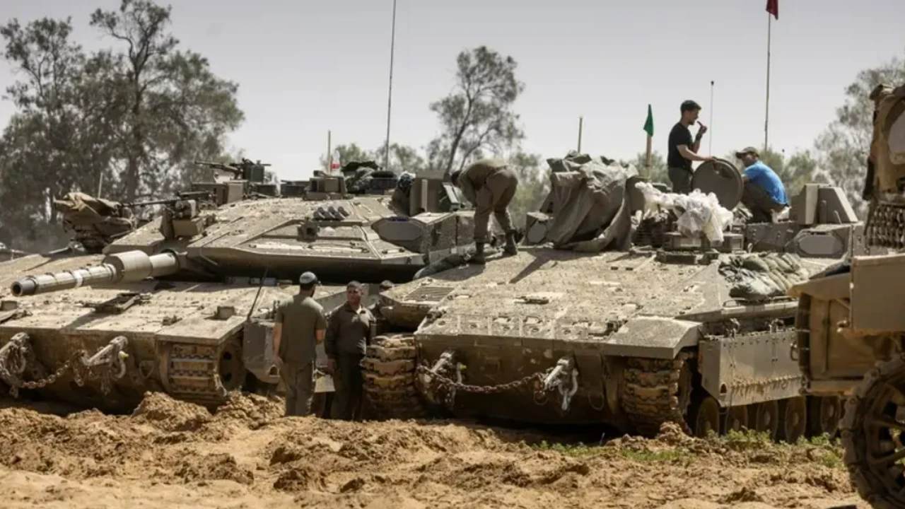 Füze yiyen israil Gazze'den asker çekiyor!