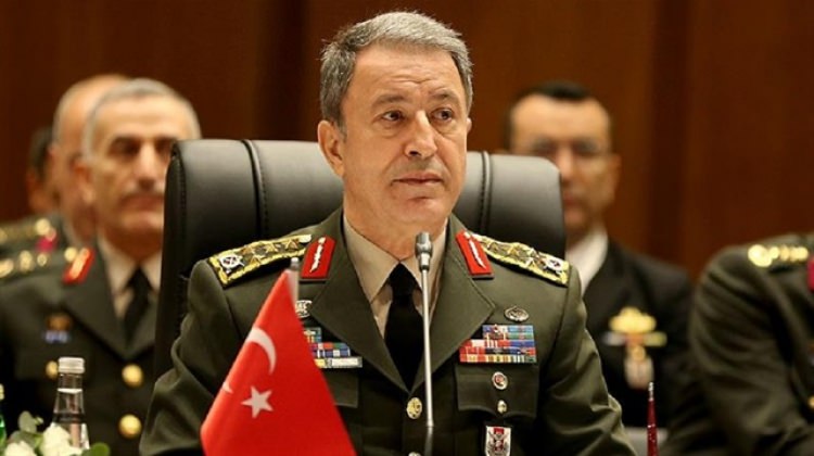 Akar'ı ikna edemeyince imza değişti!