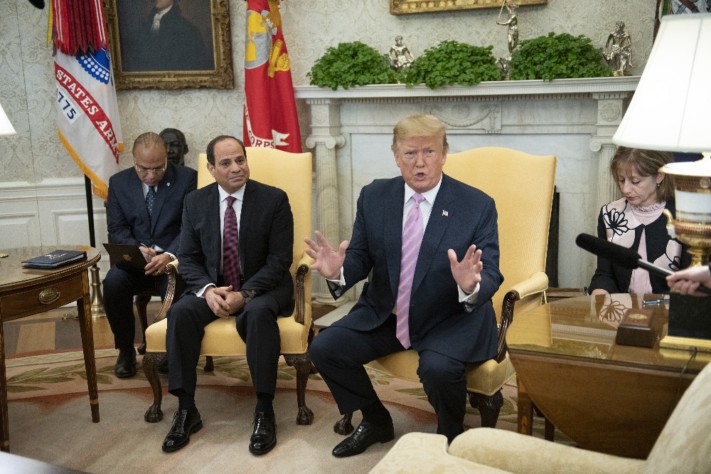 G7 Zirvesi’nde Trump- Sisi görüşmesi 