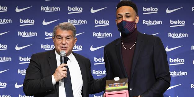 Gabonlu yıldız futbolcu artık Barcelona'da