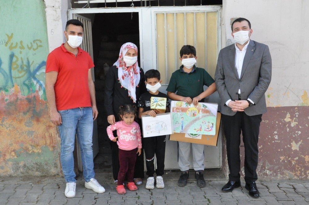 GAGİAD Resim yarışması ödülleri sahiplerini buldu 