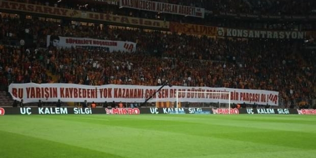 Galatasaray acı haberi böyle duyurdu!