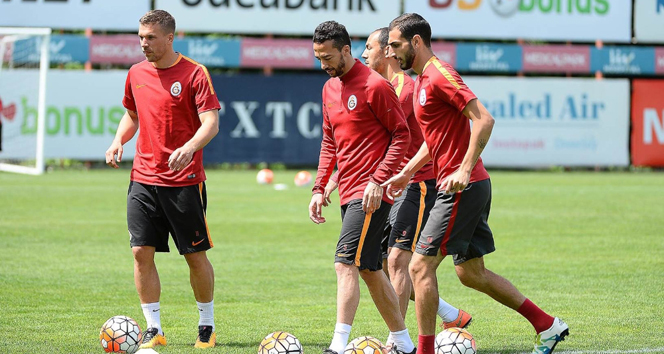 Galatasaray Akhisar Belediyespor maçına hazırlanmaya devam ediyor