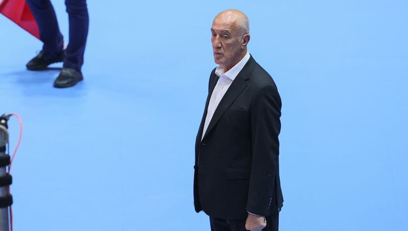 Galatasaray, Başantrenör Nedim Özbey ile yollarını ayırdı