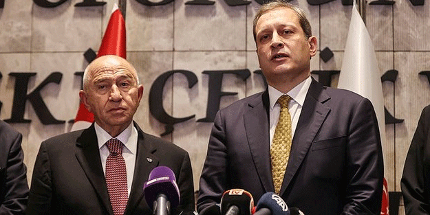 Burak Elmas: Nihat Bey'in altını oyuyorlar