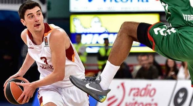 Galatasaray Baskonia deplasmanında üzüldü