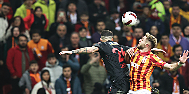 Galatasaray; Beşiktaş derbisi öncesi şoka girdi! Artık Kupa'da yok... Karagümrük tarihinde ilk kez yarı finalde...