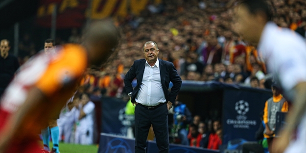 Galatasaray Devler Ligi'nde yara aldı!