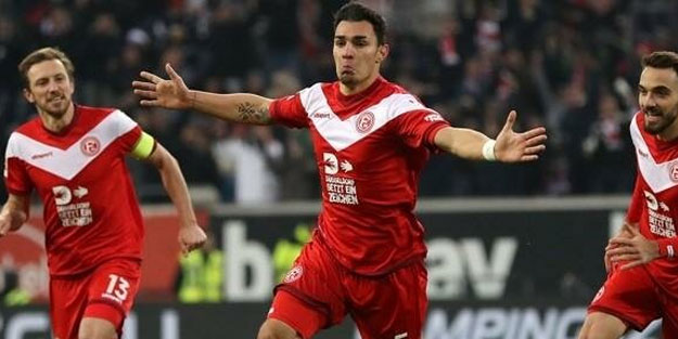 Galatasaray Düsseldorf’la tekrardan pazarlık masasına oturuyor