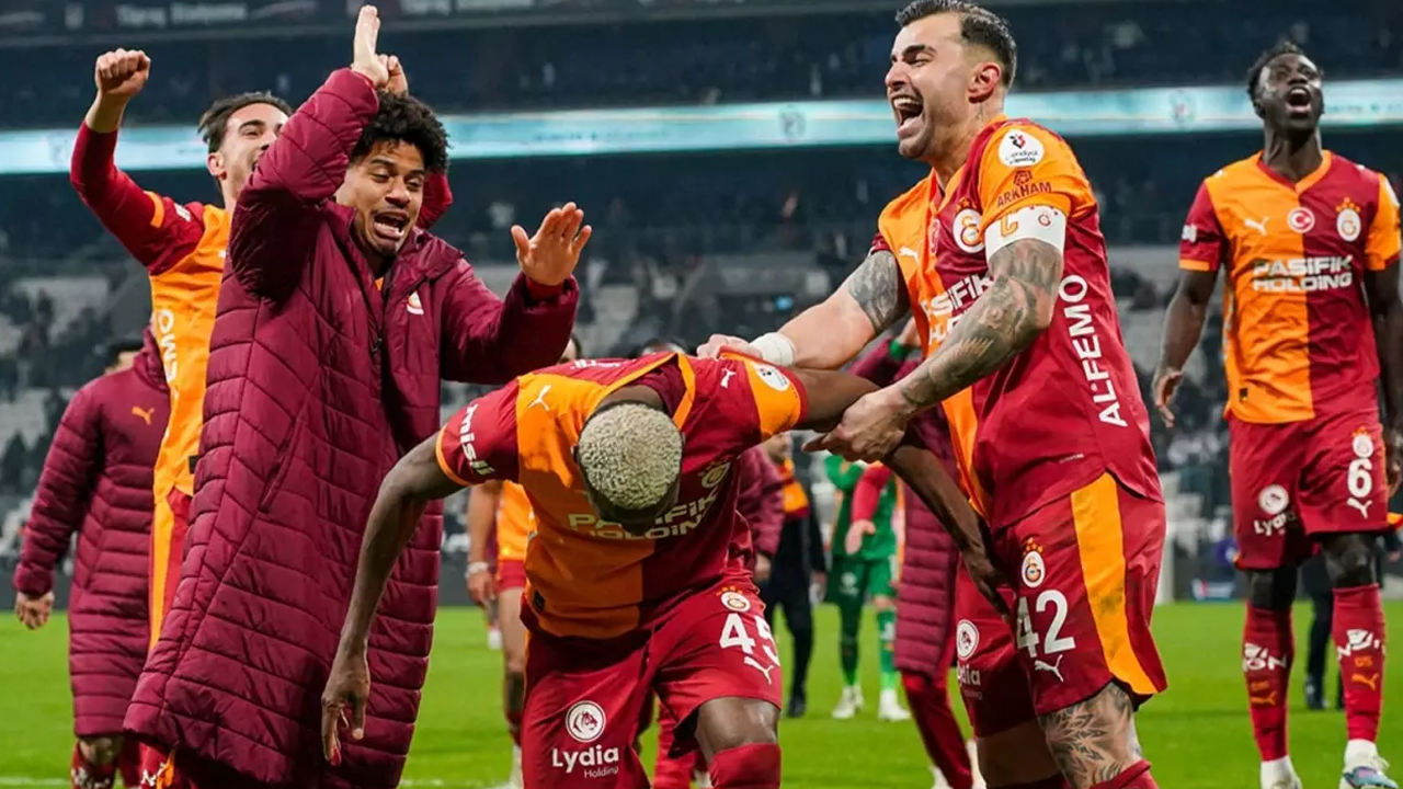 Galatasaray, Fenerbahçe ile arasındaki puan farkını 7'ye çıkardı! Yarış kızışıyor