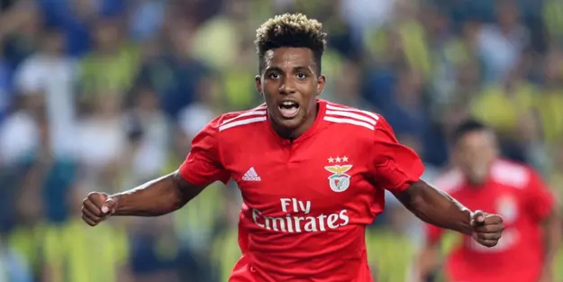 Galatasaray Fernandes transferini böyle bitirmiş! 