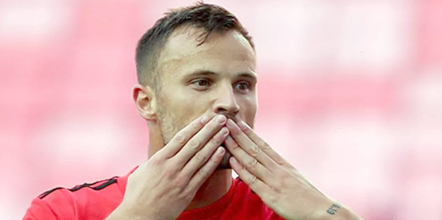 Galatasaray golcüsünü her an açıklayabilir!