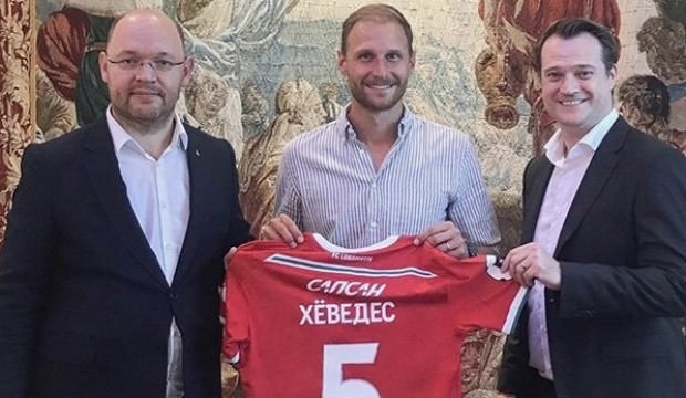 Galatasaray ile anılıyordu! Anlaşmayı yaptı