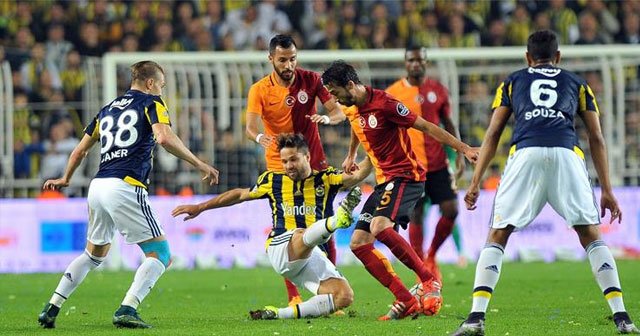 Galatasaray ile Fenerbahçe derbisi bugün oynanacak