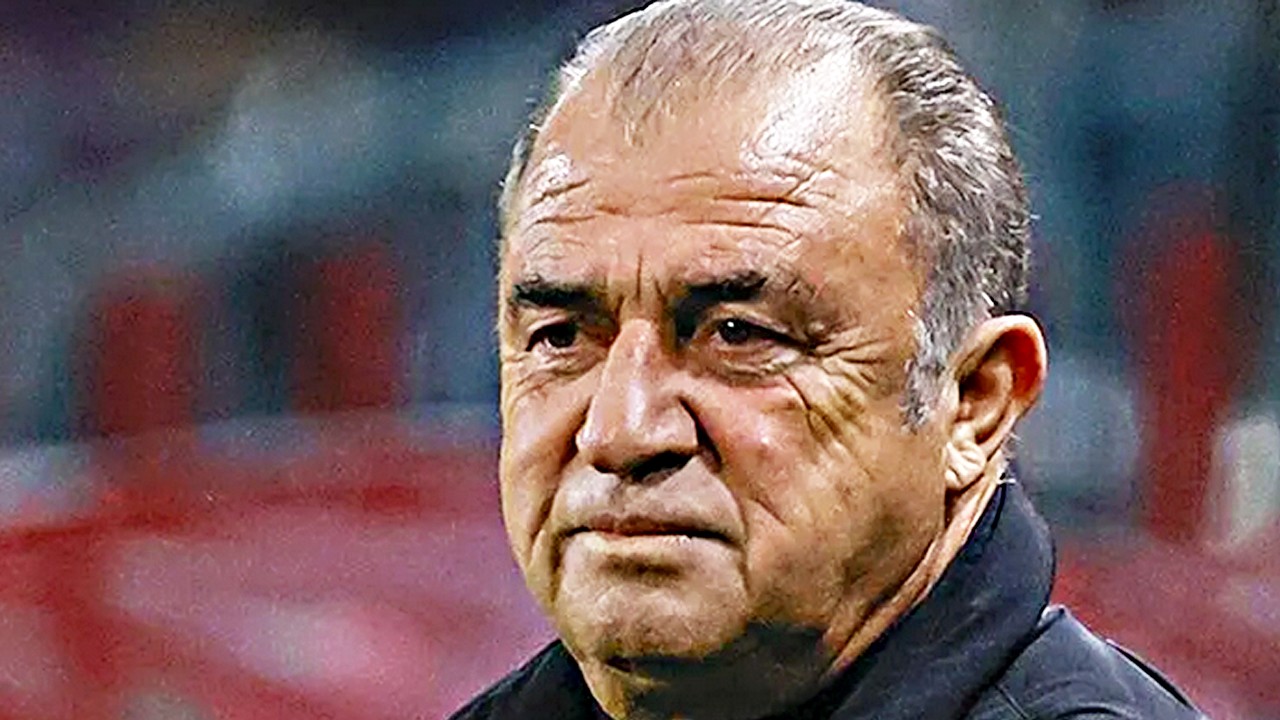 Galatasaray ile ilgili acı itiraf olsa gerek! Yahu bu şaka mı gerçek mi? Yok artık…