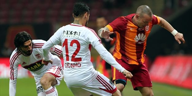 Galatasaray ilk maçında Sivas karşısında
