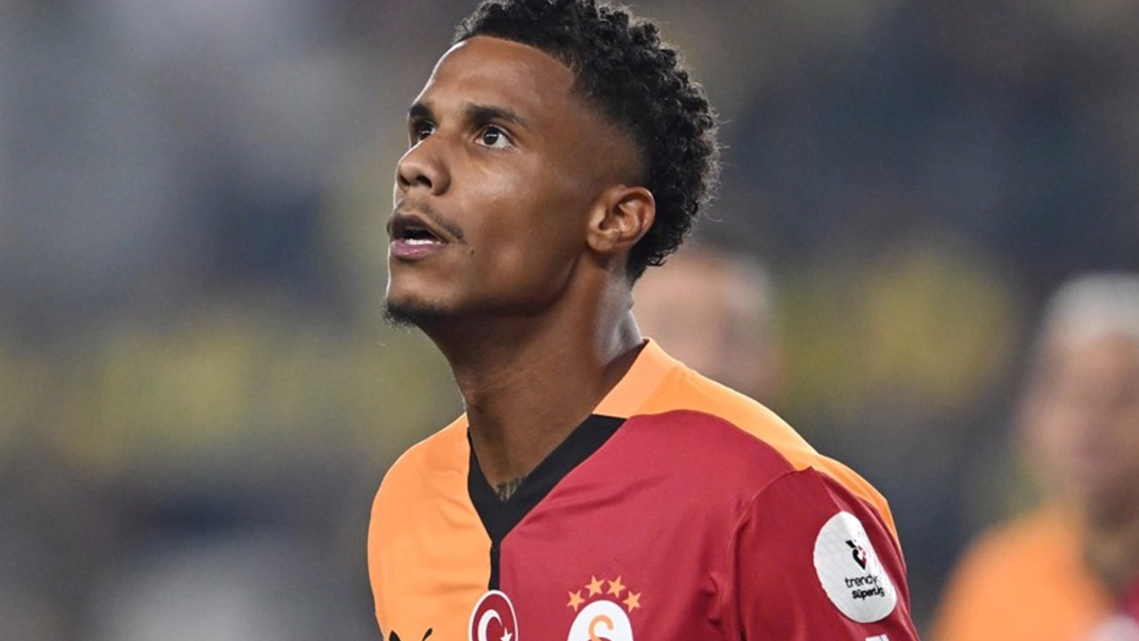 Galatasaray Ismail Jakobs'u göndermeyince ülke karıştı!