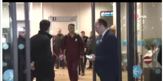 Galatasaray kafilesi, İstanbul’a geldi