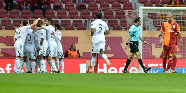 Arena'da Paşa farkı: 4-0!