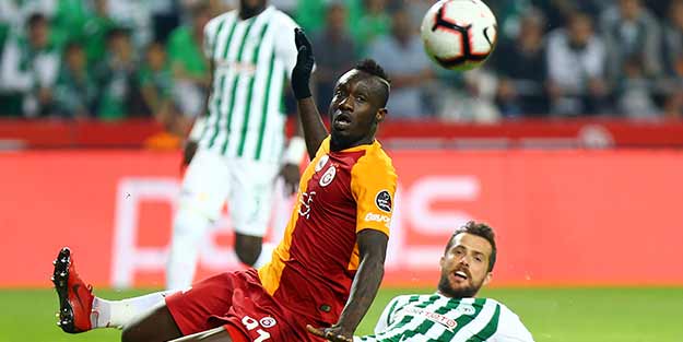 Galatasaray Konya'da fırsat tepti