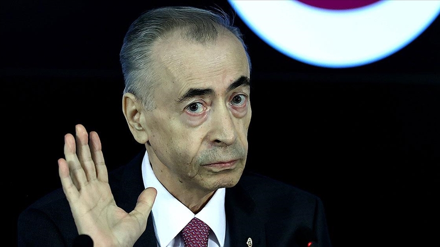 Galatasaray Kulübü Başkanı Cengiz: Teknik direktör Fatih Terim ile yola devam etmeyi düşünmüyorum