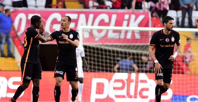 Galatasaray, kupada yüzleri güldürmek istiyor