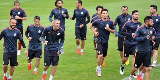 Galatasaray lig hazırlıklarına başlıyor