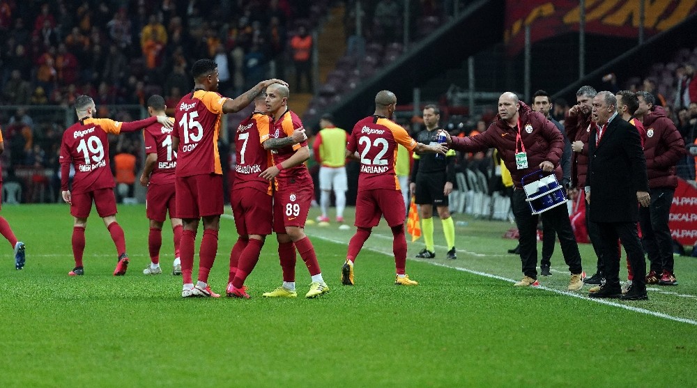 Galatasaray ligde seriye bağladı, üst üste 4. galibiyet 