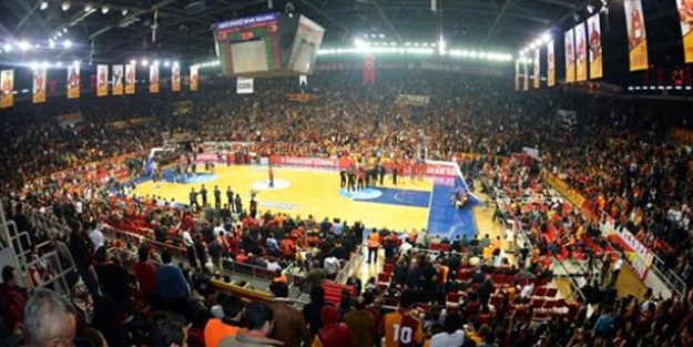 Galatasaray maçı öncesi kan aktı: 1 ölü!