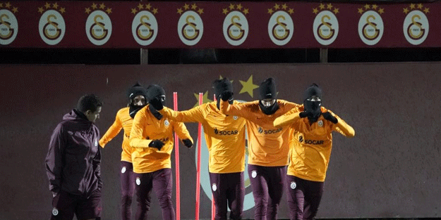Galatasaray, Manchester United maçı hazırlıklarını tamamladı