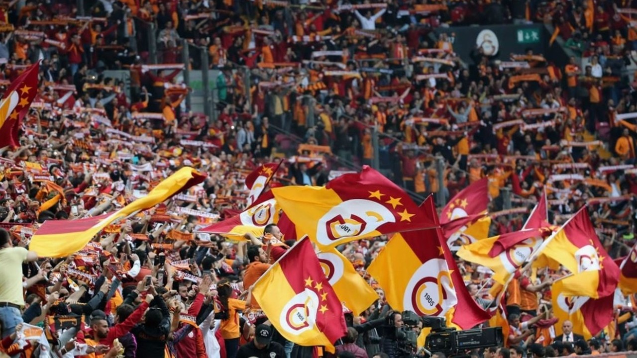 Galatasaray nasıl borçları sıfırladı: Her şeyi o isim başlattı