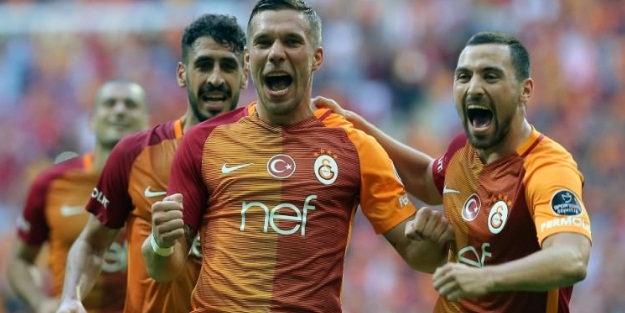 Galatasaray, Podolski'yi sattı! İşte fiyatı