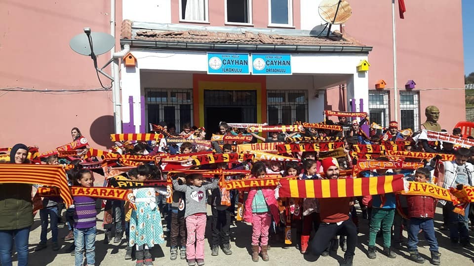 Galatasaray Spor Kulübü’nden köy okuluna anlamlı yardım 