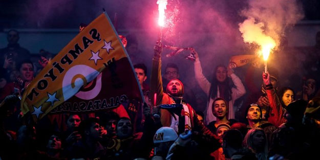Galatasaray taraftarından dünya rekoru! Tarihe geçtiler