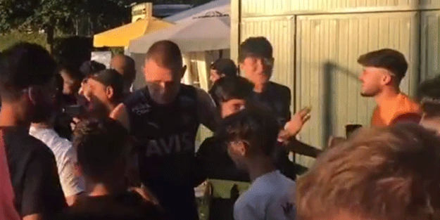 Galatasaray taraftarını gören Kim Min Jae'nin tepkisi olay oldu!