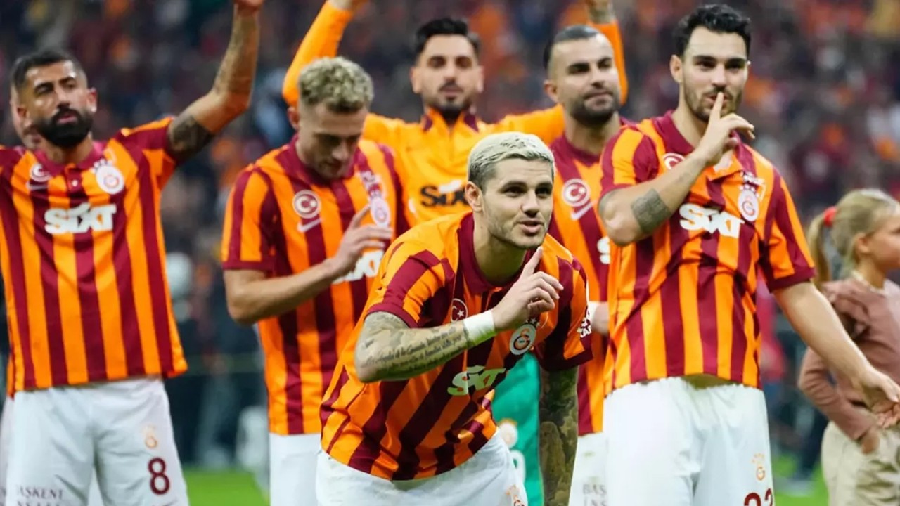 Galatasaray tarihinde bir ilki başardı