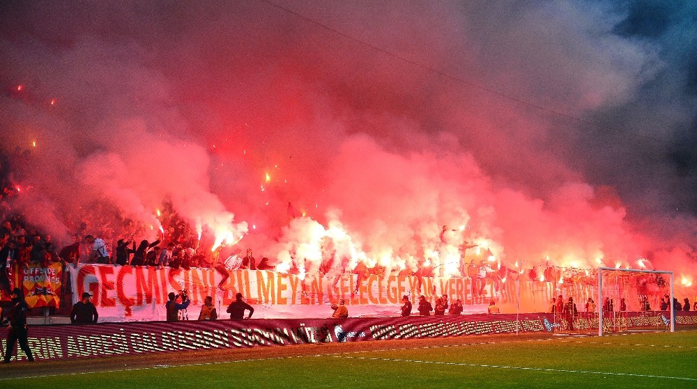 Galatasaray, tribün kapasitesini artırmayı planlıyor 