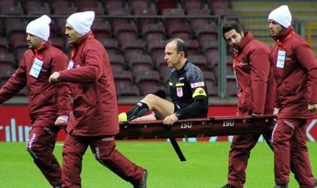Galatasaray - Tuzlaspor maçında yan hakem sakatlandı