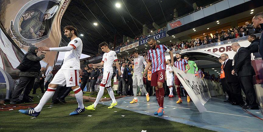 Avni Aker'de 120'nci randevu