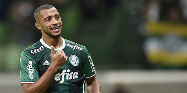 Galatasaray, Vitor Hugo ile anlaşma sağladı