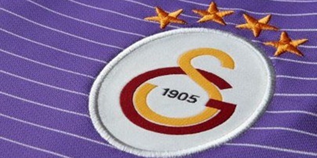 Galatasaray yeni formasını tanıttı