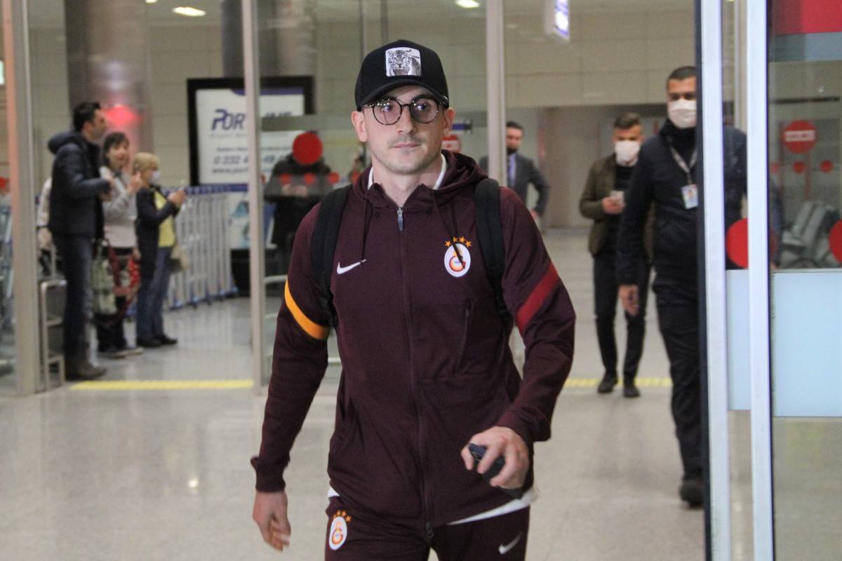 Galatasaray, yurda döndü