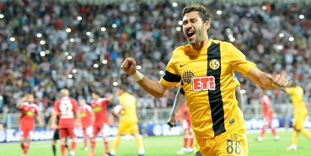 Galatasaray Veysel'i KAP'a bildirdi