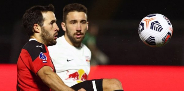 Galatasaray'a büyük şok! Kötü haber tez yayılırmış... Ocak'ta gelecekti ama...