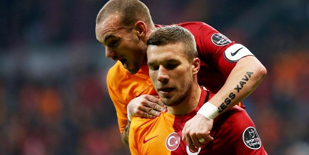 Kazan kaldırdılar: Sneijder ve Podolski...