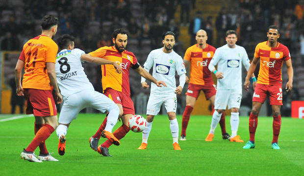 Galatasaray'a kendi evinde büyük şok!