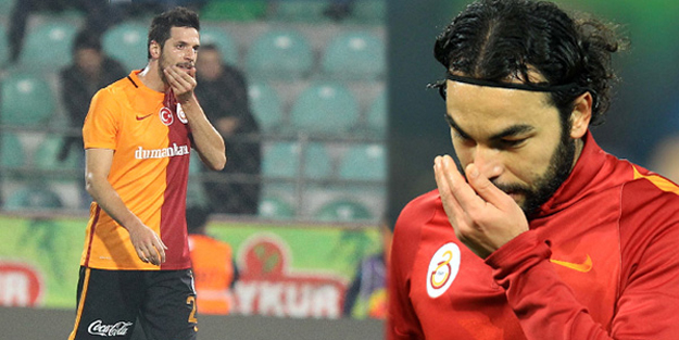 Aslan'a 4 şok birden!