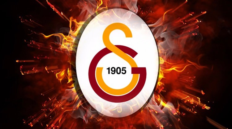 Galatasaray'a Sambacı orta saha geliyor!