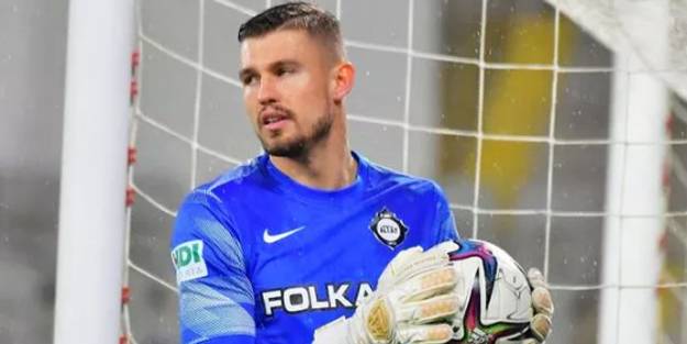 Galatasaray'a Süper Lig'den bir kaleci geliyor
